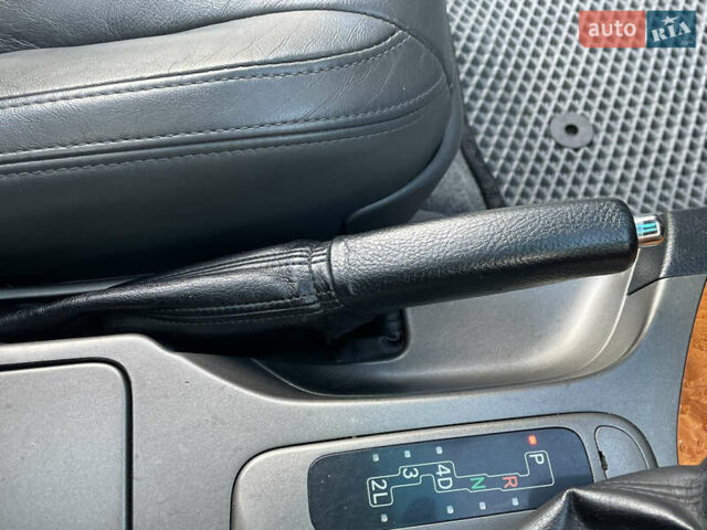 Сірий Лексус ГХ, об'ємом двигуна 4.7 л та пробігом 375 тис. км за 12850 $, фото 61 на Automoto.ua