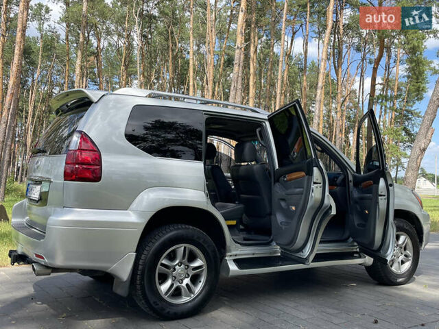Сірий Лексус ГХ, об'ємом двигуна 4.7 л та пробігом 375 тис. км за 12850 $, фото 43 на Automoto.ua