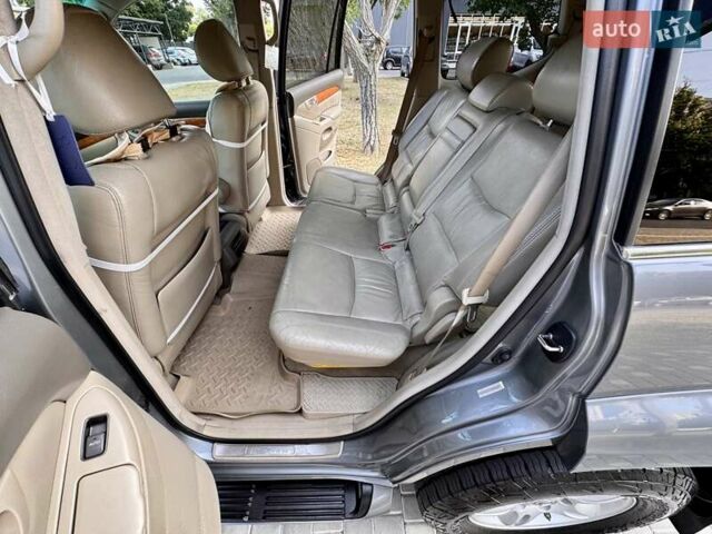 Лексус ГХ 2004 у Одесі на Automoto.ua Сірий Лексус ГХ, об'ємом двигуна 4.66 л та пробігом 174 тис. км за 12700 $, фото 61 на Automoto.ua