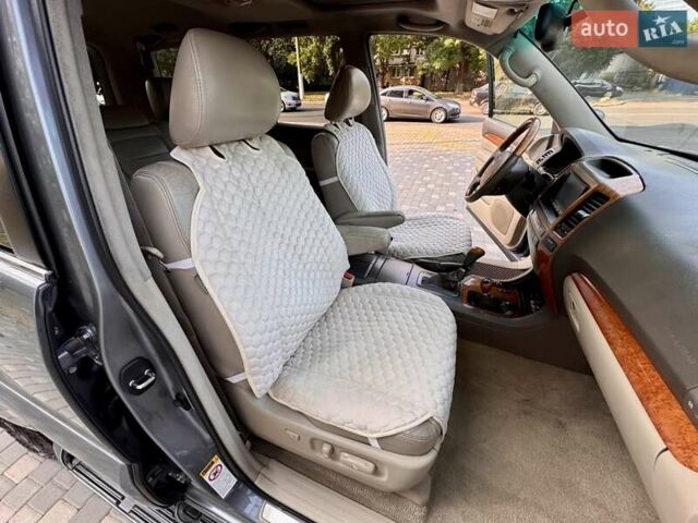 Лексус ГХ 2004 у Одесі на Automoto.ua Сірий Лексус ГХ, об'ємом двигуна 4.66 л та пробігом 174 тис. км за 12700 $, фото 50 на Automoto.ua