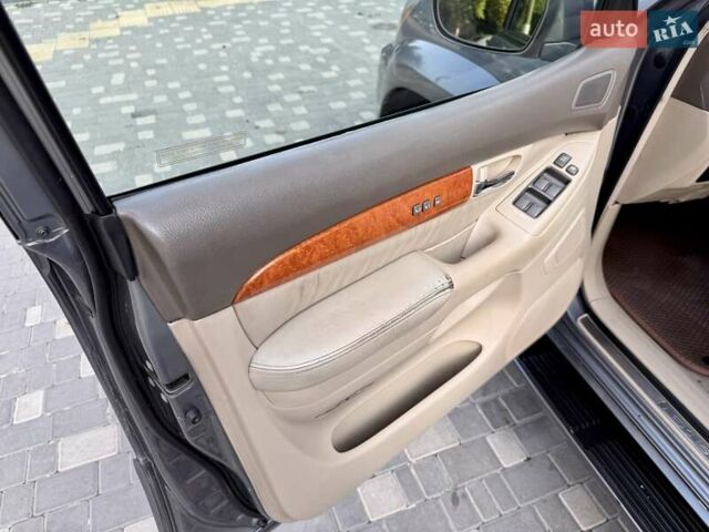 Лексус ГХ 2004 у Одесі на Automoto.ua Сірий Лексус ГХ, об'ємом двигуна 4.66 л та пробігом 174 тис. км за 12700 $, фото 53 на Automoto.ua