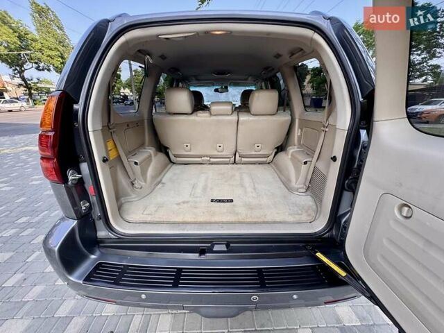 Лексус ГХ 2004 у Одесі на Automoto.ua Сірий Лексус ГХ, об'ємом двигуна 4.66 л та пробігом 174 тис. км за 12700 $, фото 80 на Automoto.ua