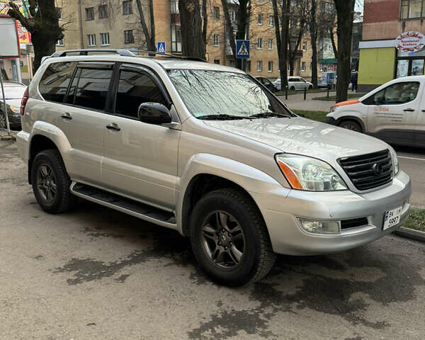 Серый Лексус ГХ, объемом двигателя 4.66 л и пробегом 300 тыс. км за 15500 $, фото 3 на Automoto.ua