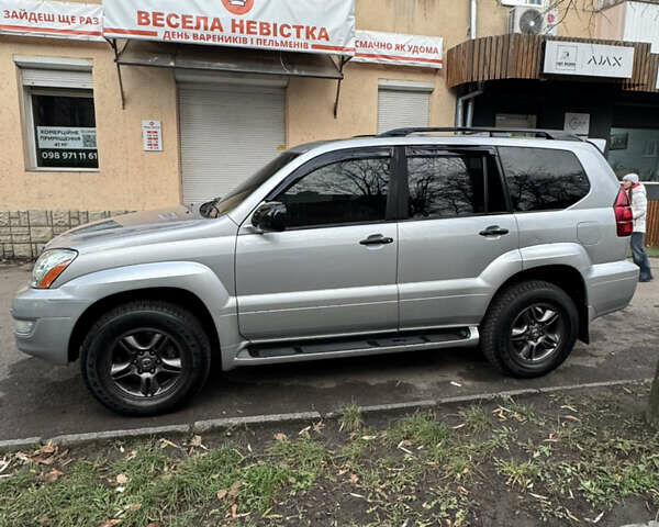 Серый Лексус ГХ, объемом двигателя 4.66 л и пробегом 300 тыс. км за 15500 $, фото 8 на Automoto.ua