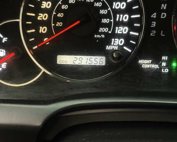 Серый Лексус ГХ, объемом двигателя 4.66 л и пробегом 300 тыс. км за 15500 $, фото 26 на Automoto.ua