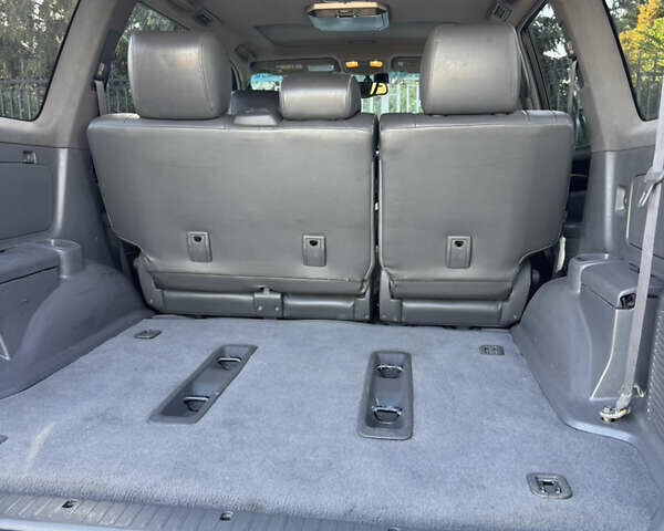 Серый Лексус ГХ, объемом двигателя 4.7 л и пробегом 217 тыс. км за 14200 $, фото 32 на Automoto.ua