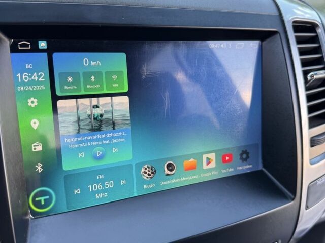 Сірий Лексус ГХ, об'ємом двигуна 4.7 л та пробігом 217 тис. км за 14200 $, фото 18 на Automoto.ua