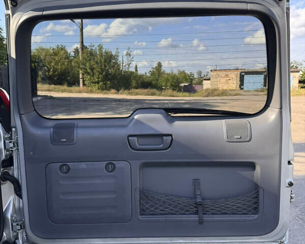 Серый Лексус ГХ, объемом двигателя 4.7 л и пробегом 217 тыс. км за 14200 $, фото 31 на Automoto.ua