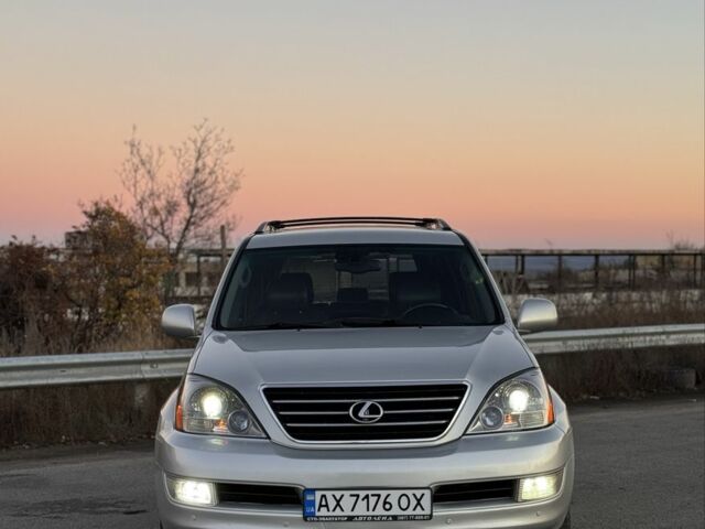 Сірий Лексус ГХ, об'ємом двигуна 4.7 л та пробігом 217 тис. км за 14200 $, фото 1 на Automoto.ua