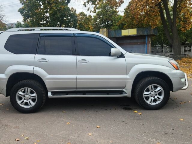 Сірий Лексус ГХ, об'ємом двигуна 4.7 л та пробігом 226 тис. км за 14800 $, фото 1 на Automoto.ua