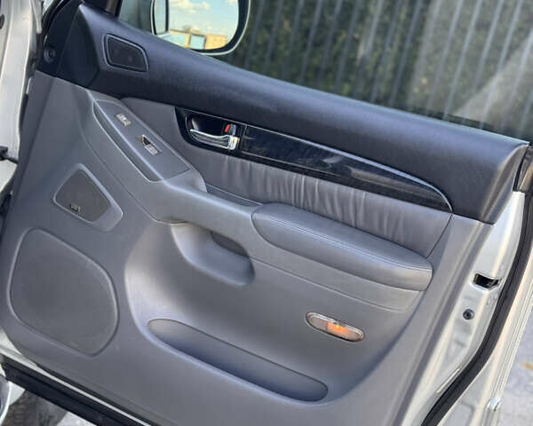 Серый Лексус ГХ, объемом двигателя 4.7 л и пробегом 217 тыс. км за 14200 $, фото 26 на Automoto.ua