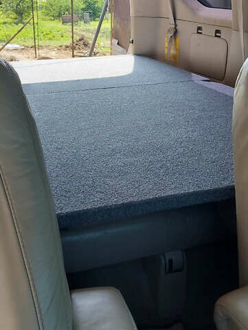 Серый Лексус ГХ, объемом двигателя 4.7 л и пробегом 209 тыс. км за 20000 $, фото 12 на Automoto.ua