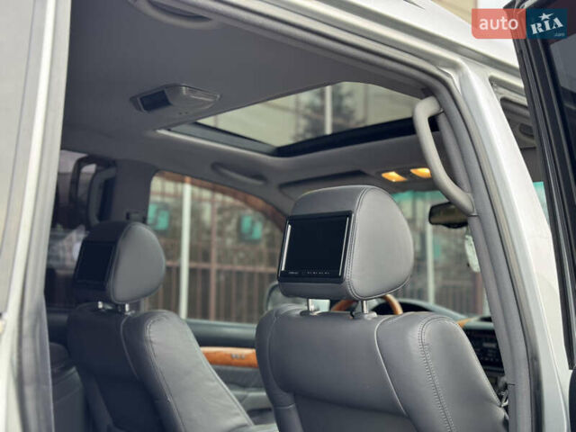 Сірий Лексус ГХ, об'ємом двигуна 4.66 л та пробігом 231 тис. км за 14400 $, фото 11 на Automoto.ua