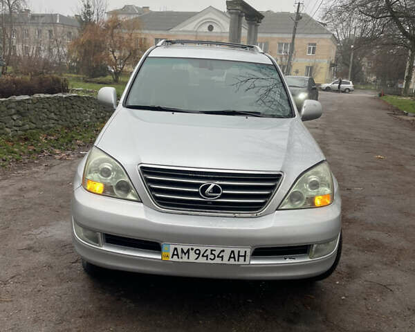 Серый Лексус ГХ, объемом двигателя 4.7 л и пробегом 380 тыс. км за 12900 $, фото 3 на Automoto.ua