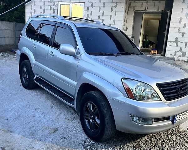 Сірий Лексус ГХ, об'ємом двигуна 4.66 л та пробігом 372 тис. км за 18500 $, фото 2 на Automoto.ua
