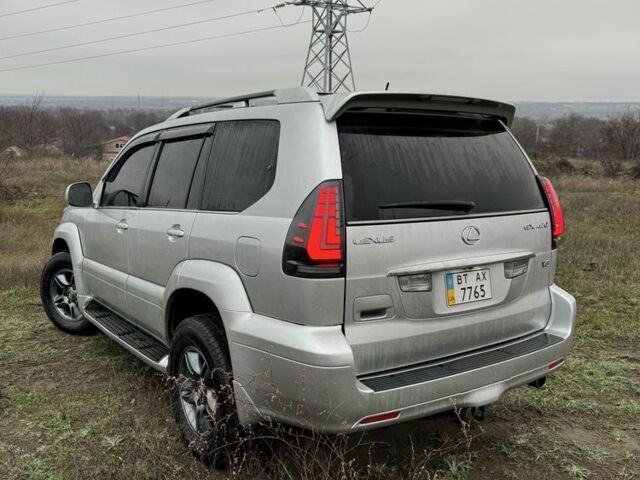 Серый Лексус ГХ, объемом двигателя 4.7 л и пробегом 281 тыс. км за 15000 $, фото 4 на Automoto.ua