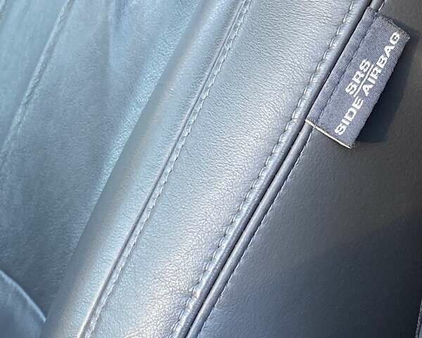 Серый Лексус ГХ, объемом двигателя 4.7 л и пробегом 207 тыс. км за 17500 $, фото 23 на Automoto.ua