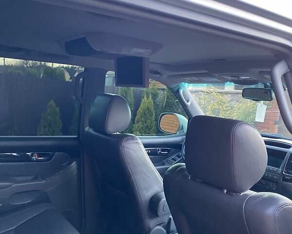 Серый Лексус ГХ, объемом двигателя 4.7 л и пробегом 207 тыс. км за 17500 $, фото 17 на Automoto.ua