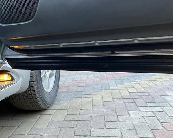 Серый Лексус ГХ, объемом двигателя 4.7 л и пробегом 207 тыс. км за 17500 $, фото 29 на Automoto.ua