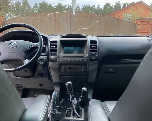 Серый Лексус ГХ, объемом двигателя 4.7 л и пробегом 207 тыс. км за 17500 $, фото 13 на Automoto.ua