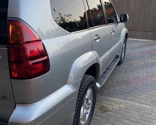 Серый Лексус ГХ, объемом двигателя 4.7 л и пробегом 207 тыс. км за 17500 $, фото 8 на Automoto.ua