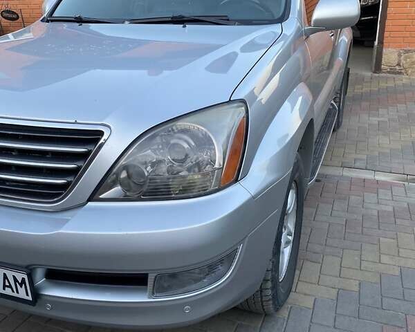 Серый Лексус ГХ, объемом двигателя 4.7 л и пробегом 207 тыс. км за 17500 $, фото 7 на Automoto.ua