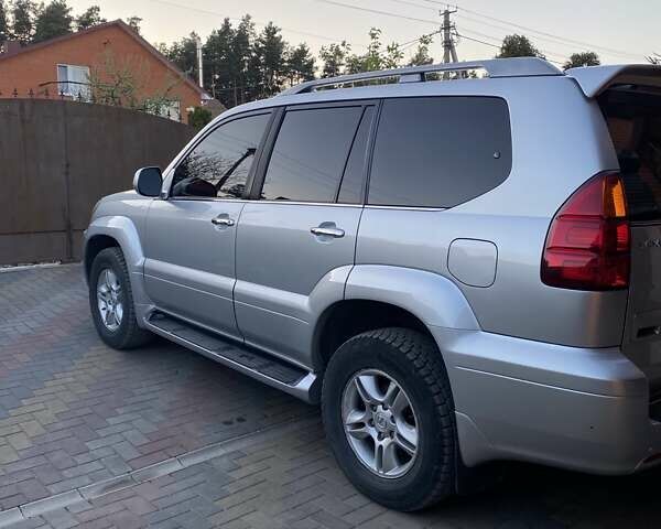 Серый Лексус ГХ, объемом двигателя 4.7 л и пробегом 207 тыс. км за 17500 $, фото 4 на Automoto.ua