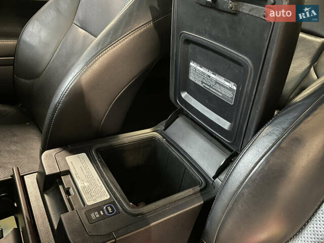 Серый Лексус ГХ, объемом двигателя 4.6 л и пробегом 330 тыс. км за 20000 $, фото 21 на Automoto.ua