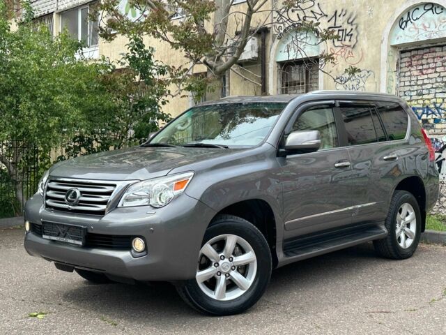 Серый Лексус ГХ, объемом двигателя 4.6 л и пробегом 103 тыс. км за 29500 $, фото 2 на Automoto.ua