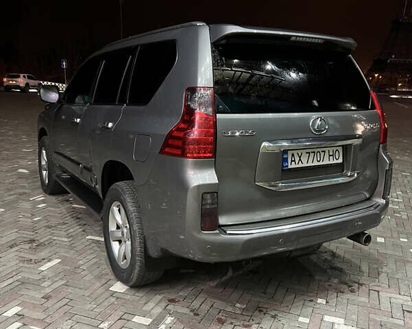 Сірий Лексус ГХ, об'ємом двигуна 4.61 л та пробігом 249 тис. км за 26500 $, фото 4 на Automoto.ua