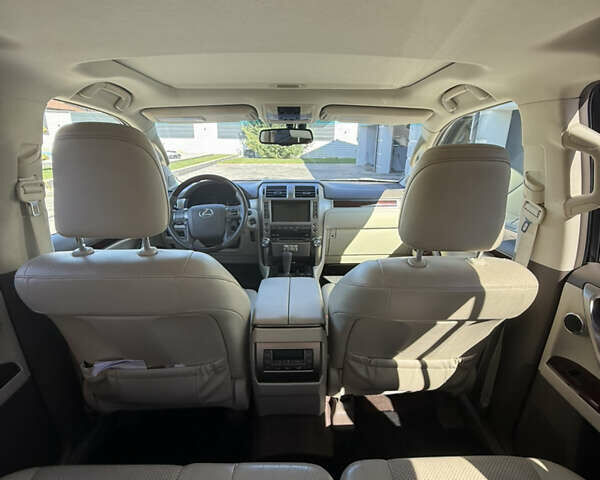 Серый Лексус ГХ, объемом двигателя 4.61 л и пробегом 194 тыс. км за 25000 $, фото 12 на Automoto.ua