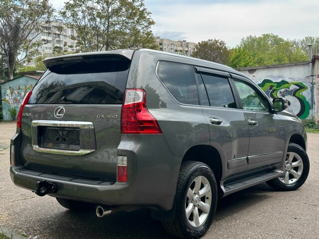 Серый Лексус ГХ, объемом двигателя 4.6 л и пробегом 103 тыс. км за 29500 $, фото 7 на Automoto.ua