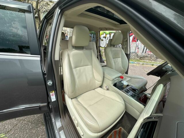 Серый Лексус ГХ, объемом двигателя 4.6 л и пробегом 103 тыс. км за 29500 $, фото 18 на Automoto.ua