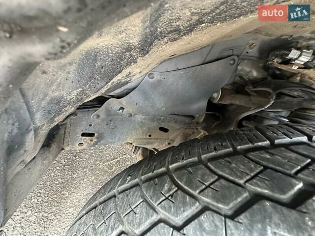 Серый Лексус ГХ, объемом двигателя 4.61 л и пробегом 102 тыс. км за 31000 $, фото 90 на Automoto.ua