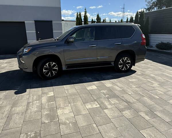 Серый Лексус ГХ, объемом двигателя 4.61 л и пробегом 194 тыс. км за 25000 $, фото 17 на Automoto.ua