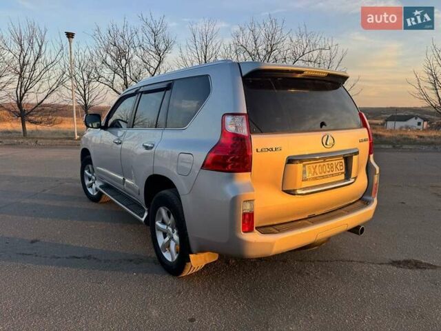 Серый Лексус ГХ, объемом двигателя 4.61 л и пробегом 320 тыс. км за 22800 $, фото 6 на Automoto.ua