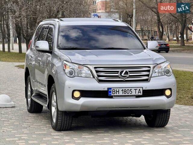Серый Лексус ГХ, объемом двигателя 4.61 л и пробегом 171 тыс. км за 25900 $, фото 3 на Automoto.ua