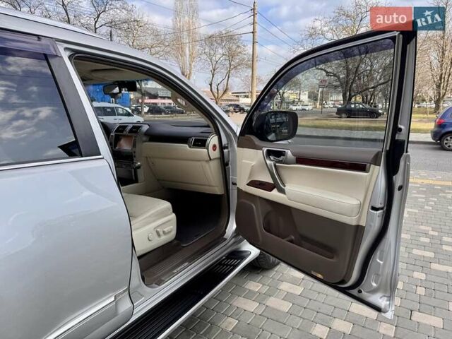 Серый Лексус ГХ, объемом двигателя 4.61 л и пробегом 171 тыс. км за 25900 $, фото 39 на Automoto.ua