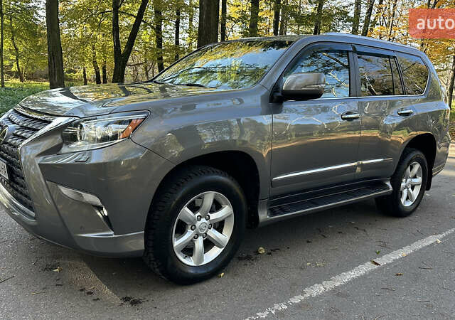 Серый Лексус ГХ, объемом двигателя 4.6 л и пробегом 278 тыс. км за 29999 $, фото 31 на Automoto.ua