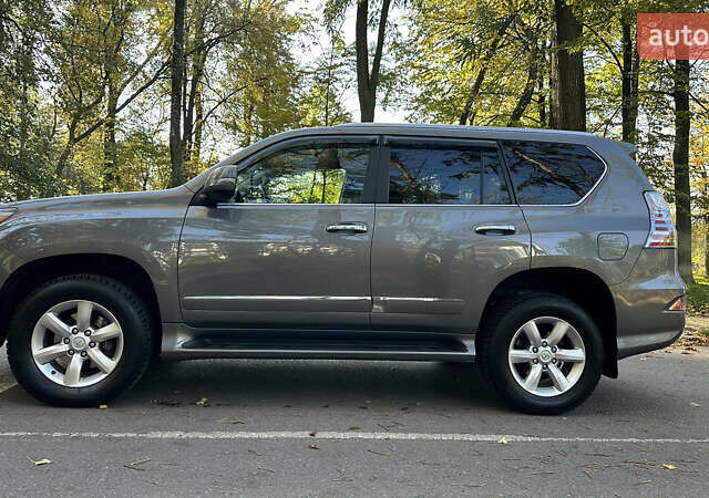 Серый Лексус ГХ, объемом двигателя 4.6 л и пробегом 278 тыс. км за 29999 $, фото 32 на Automoto.ua