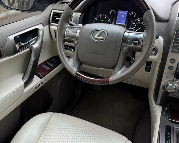 Сірий Лексус ГХ, об'ємом двигуна 4.61 л та пробігом 147 тис. км за 33500 $, фото 32 на Automoto.ua