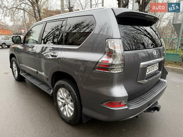 Сірий Лексус ГХ, об'ємом двигуна 4.61 л та пробігом 147 тис. км за 33500 $, фото 5 на Automoto.ua