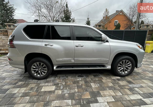 Сірий Лексус ГХ, об'ємом двигуна 4.61 л та пробігом 160 тис. км за 34000 $, фото 7 на Automoto.ua