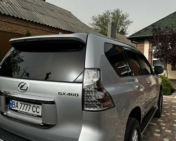 Серый Лексус ГХ, объемом двигателя 4.61 л и пробегом 87 тыс. км за 40600 $, фото 3 на Automoto.ua