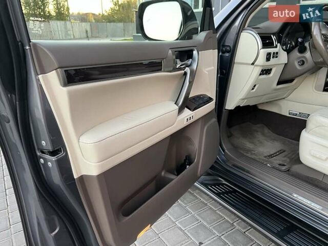 Серый Лексус ГХ, объемом двигателя 4.61 л и пробегом 130 тыс. км за 37500 $, фото 14 на Automoto.ua