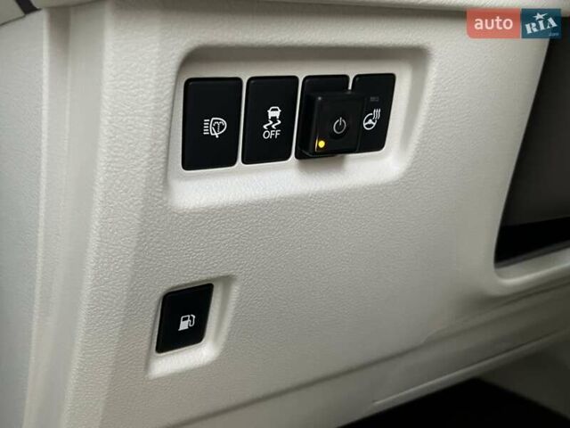 Серый Лексус ГХ, объемом двигателя 4.61 л и пробегом 130 тыс. км за 37500 $, фото 60 на Automoto.ua