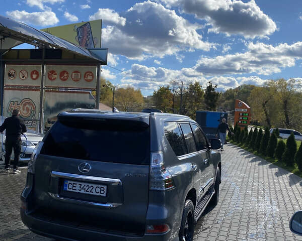Серый Лексус ГХ, объемом двигателя 4.61 л и пробегом 100 тыс. км за 38700 $, фото 2 на Automoto.ua
