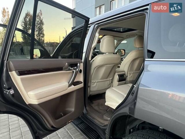 Серый Лексус ГХ, объемом двигателя 4.61 л и пробегом 130 тыс. км за 37500 $, фото 21 на Automoto.ua