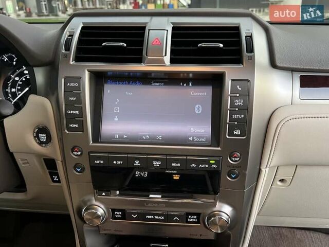 Серый Лексус ГХ, объемом двигателя 4.61 л и пробегом 130 тыс. км за 37500 $, фото 57 на Automoto.ua