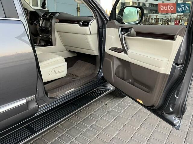 Серый Лексус ГХ, объемом двигателя 4.61 л и пробегом 130 тыс. км за 37500 $, фото 38 на Automoto.ua